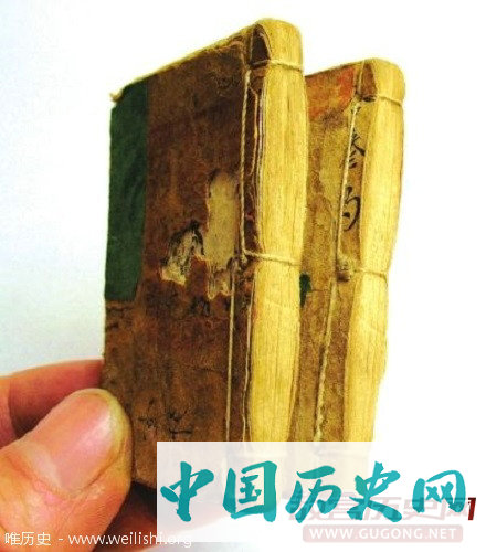 清朝科考的微型作弊工具，一粒米即可遮盖8个字