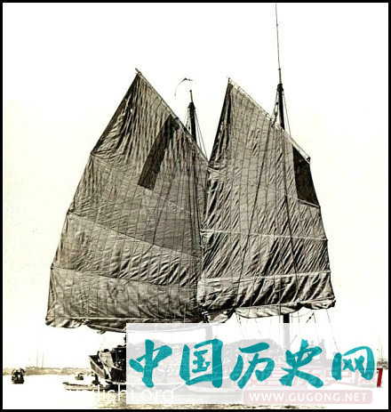 老照片里的中国船只，落后而有韵味