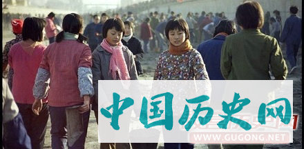 致我们逝去的青春：上世纪1980年代中学生旧照