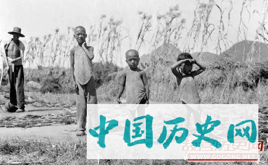 清朝老照片：晚清农村地里的农家活
