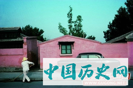 镜头下的三十年前：自行车泛滥，记账用算盘