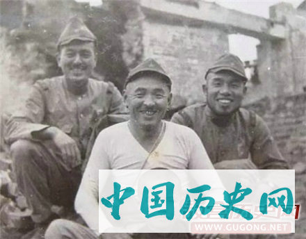 抗战老照片：侵华日军认为不宜公开的九张“亲善”照片