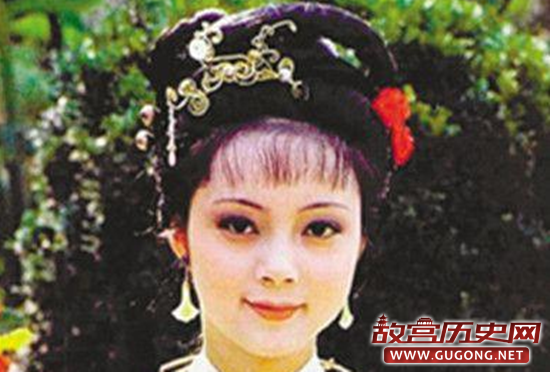 薛宝钗的妹妹是谁 揭秘王熙凤薛宝钗之间的关系