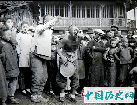 直击百年前平民百姓的生活场景