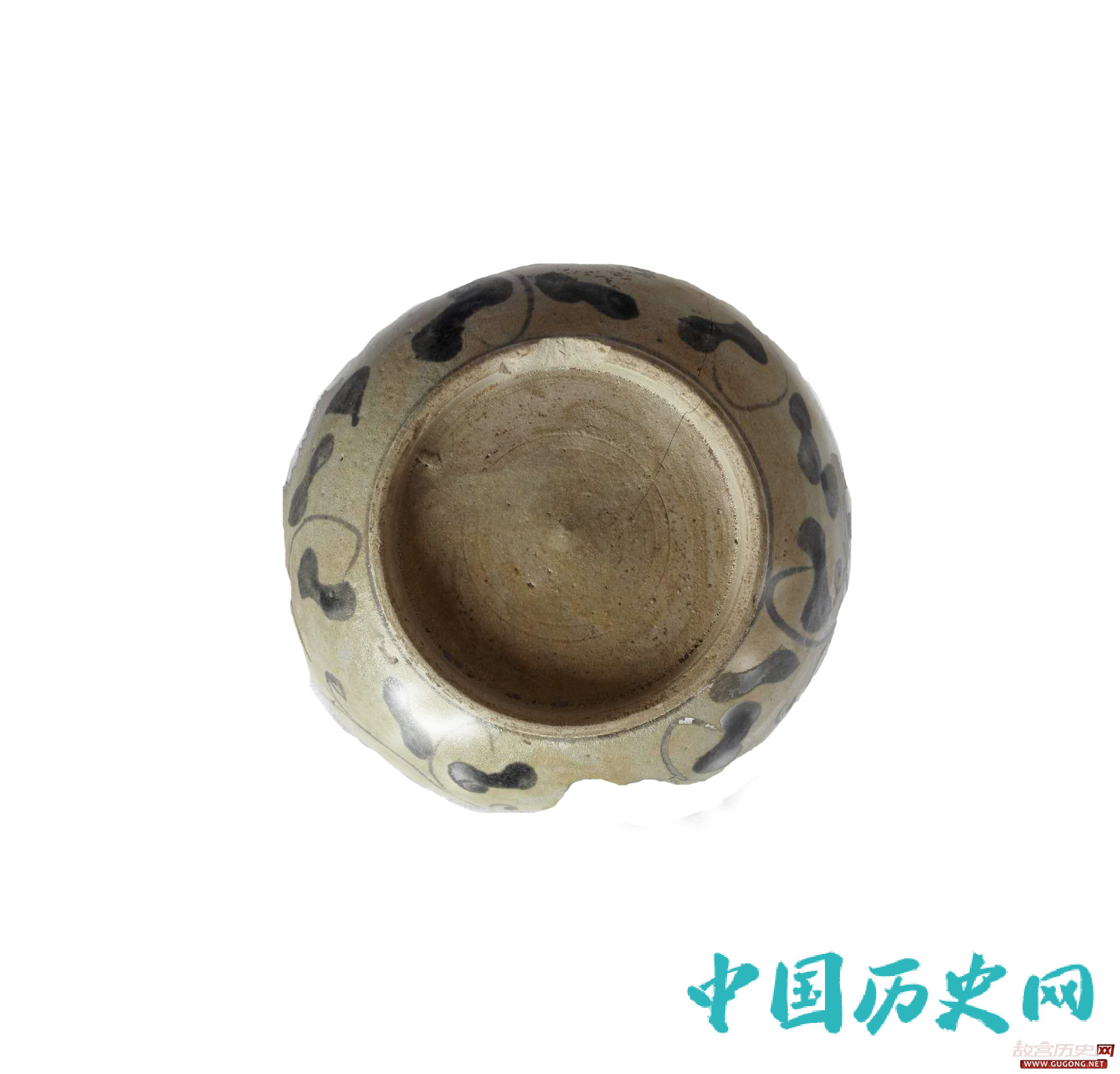 云南威信白岩寨墓地