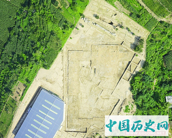 医巫闾山辽代帝陵考古取得重要收获——辽宁北镇新立辽代建筑遗址发现辽乾陵陵前祭殿和乾陵玄宫