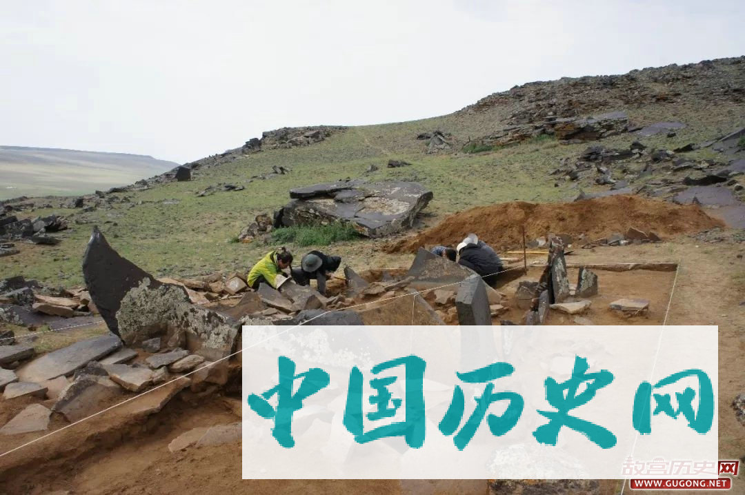 高原探古——吉林大学-蒙古国立大学在蒙古国进行首次联合考古发掘