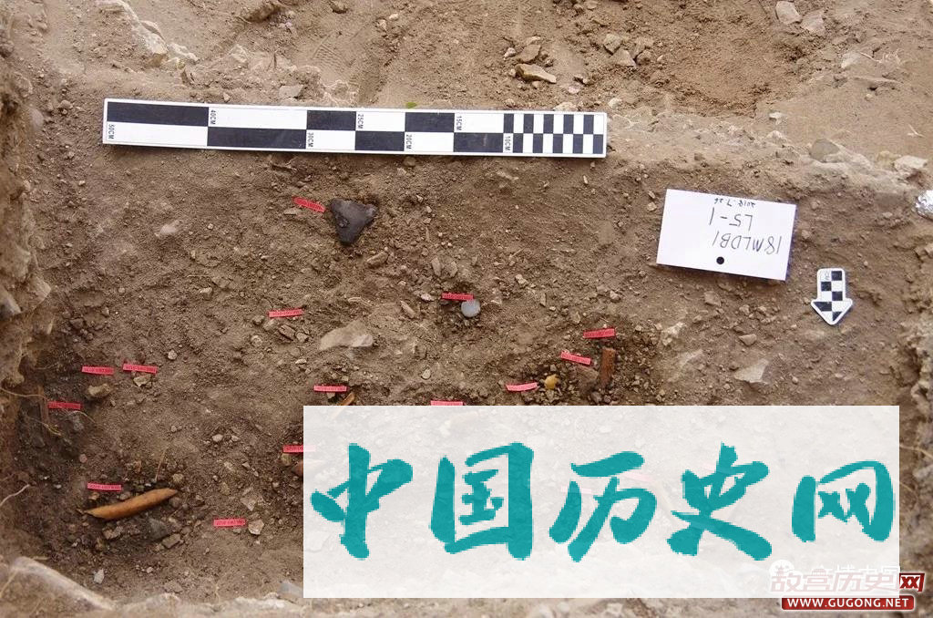 西藏阿里狮泉河流域梅龙达普发现大型史前洞穴遗址