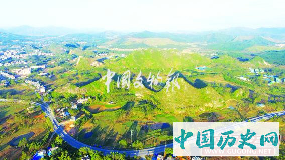 华南新旧石器过渡阶段考古取得重大新突破——广东省英德市青塘遗址发掘与收获