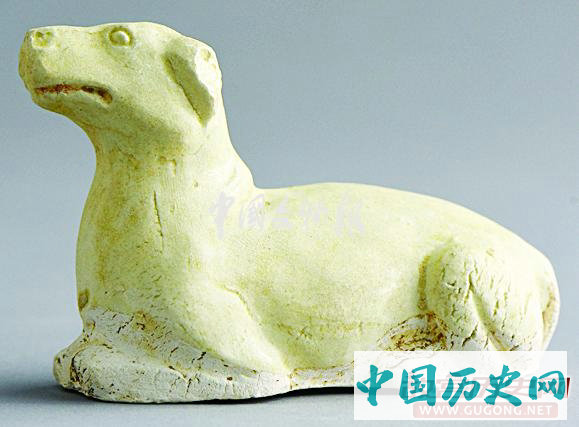 河南三门峡发现一批唐代釉陶俑
