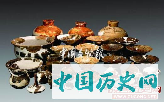 湖北沙洋城河遗址发现屈家岭文化大型墓地