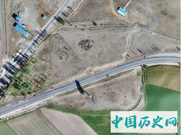 考古学家聚焦新疆史前聚落遗址成果