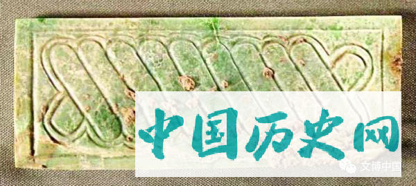 洪都拉斯科潘玛雅遗址8N-11贵族院落发掘取得新收获——厘清建筑布局及演变，发现贵族墓葬