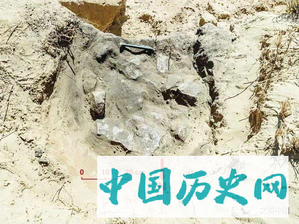 西藏昌果沟遗址发现火烧遗迹