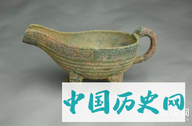 河南三门峡发现西周虢国邦墓 出土随葬品上千件