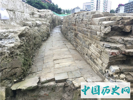 四川成都发现唐代城墙 为成都城市格局提供了实物资料