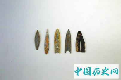 四川凉山乌东德水电站考古发现石棺葬群