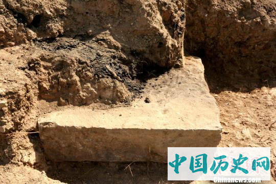 唐华清宫朝元阁遗址考古新发现：整体建筑至少有三层屋檐
