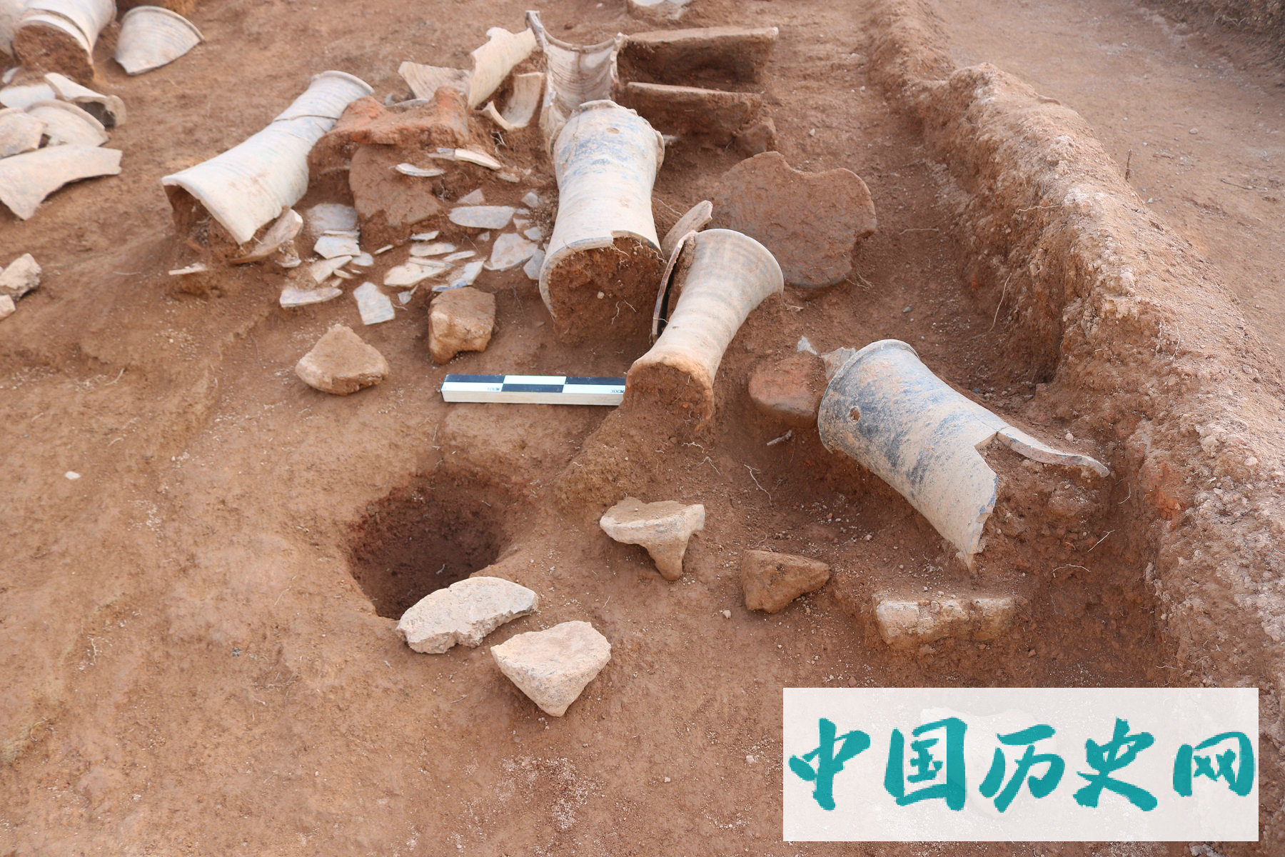 浙江宁波北仑发现汉代陶瓷合烧窑址