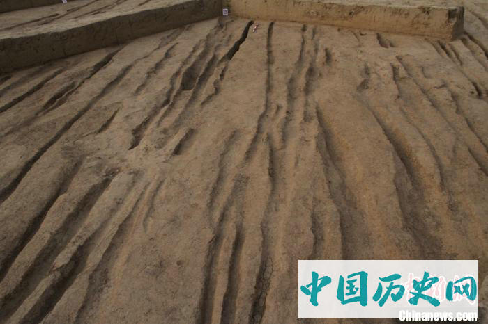 西安新寺遗址发现古代道路 或与西汉长门宫密切关联