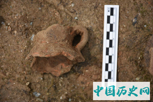 湖南岳阳平江幕阜山西麓新发现一处石家河文化遗址