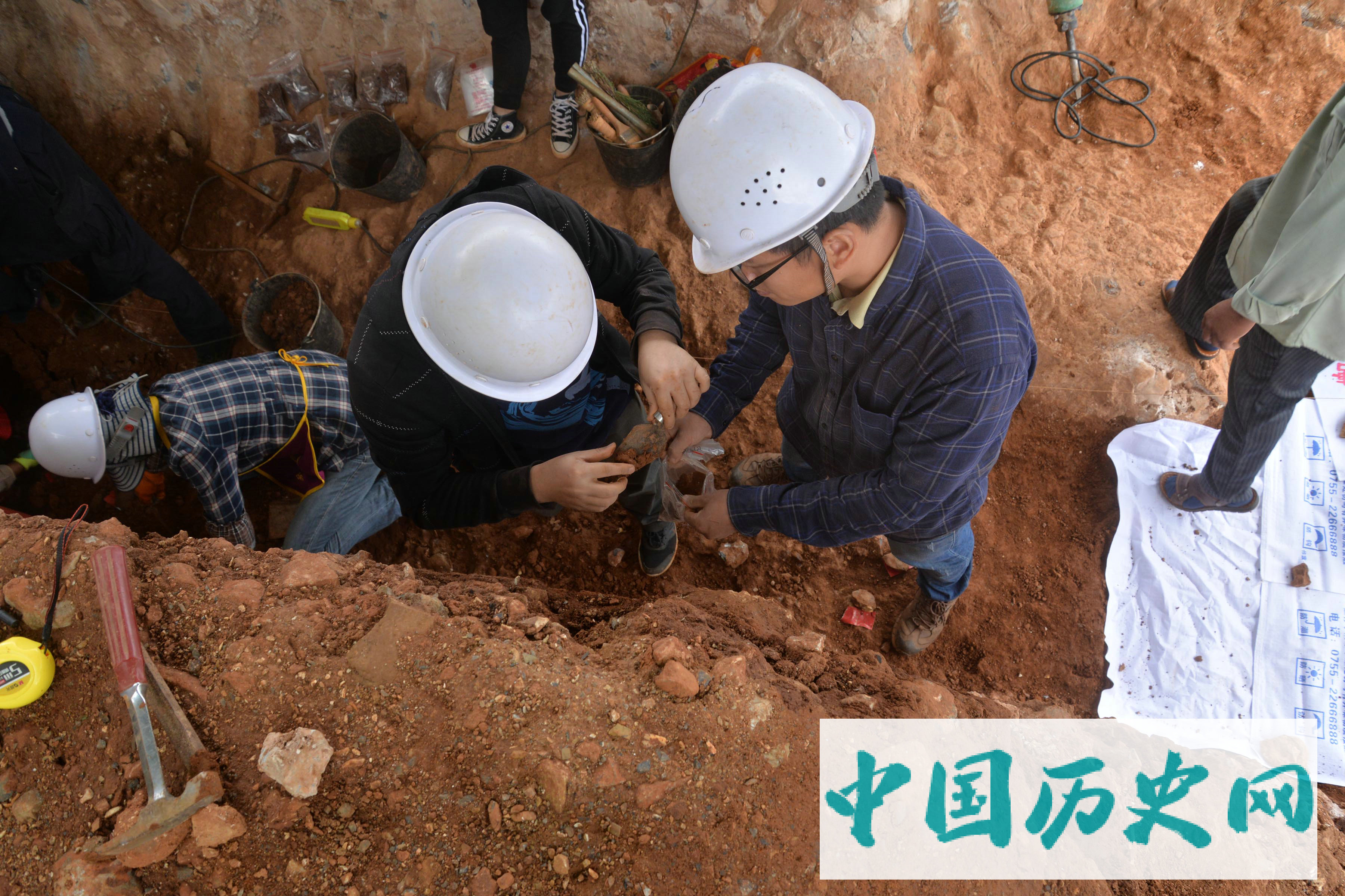 云南鹤庆蝙蝠洞遗址发掘收获