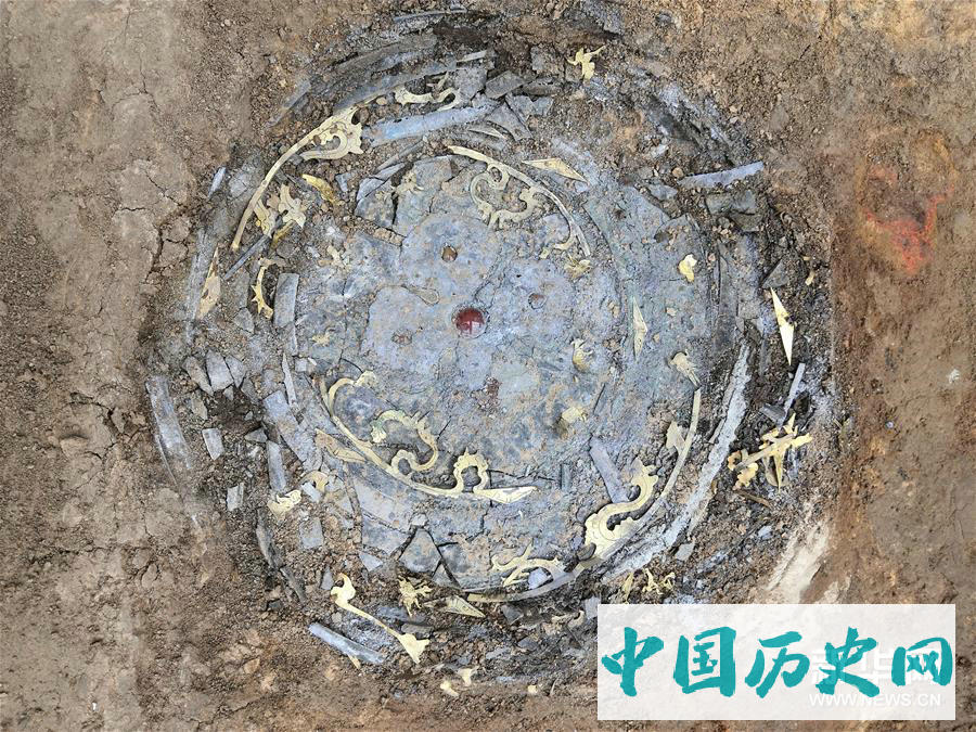 2000年前女子如何精致梳妆？九子漆奁现身河南洛阳