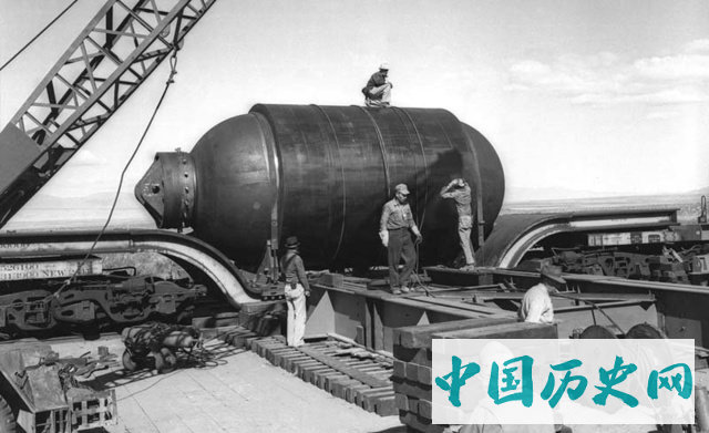 世界各国进行核试验的震撼场面