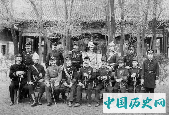 八国联军入侵北京老照片：第八张李鸿章谈判第十张让人心酸
