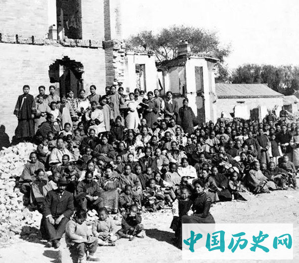 八国联军入侵北京老照片：第八张李鸿章谈判第十张让人心酸