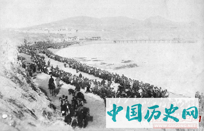 威海卫，清军战俘上岸
