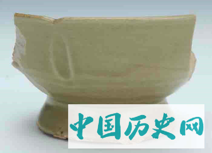浙江上林湖后司岙窑址唐五代青瓷装饰
