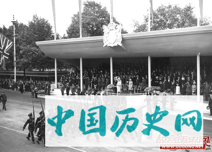 二战胜利后，中美英苏等同盟国在伦敦举行游行图集