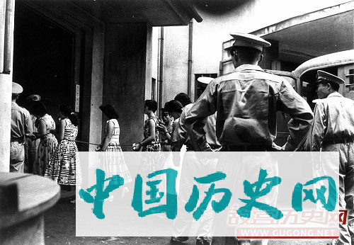 二战后日本是如何“扫黄”的？