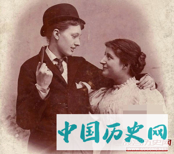 同性恋古已有之 上上世纪照片中的美丽女同