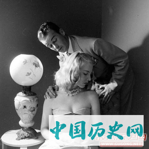 美媒上50年代欧美模特