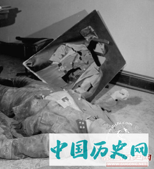 为纳粹自杀的殉道者们