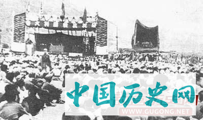 日本投降中国各地欢庆场面