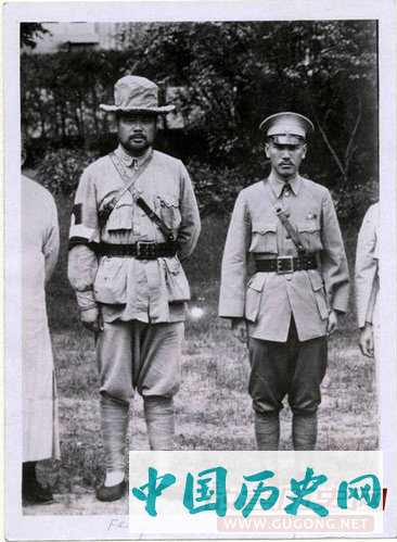 细数蒋介石的身高比对照片