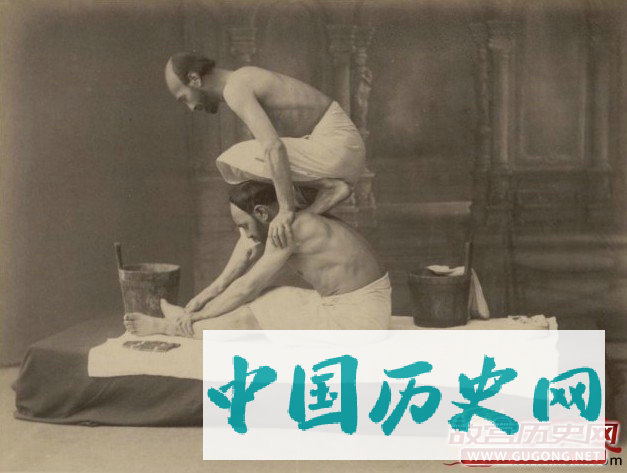 百年前男人如何做spa 格鲁吉亚东方浴场老照片