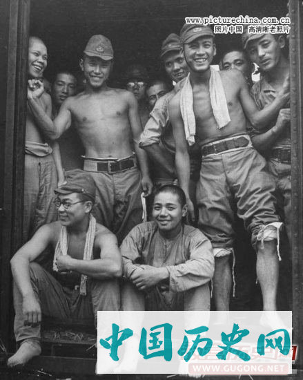 1945年投降后的日本的真实写照