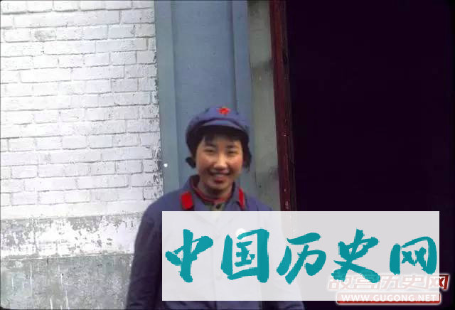 北京往事：北京大学老照片 1972年