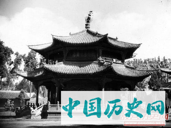 昆明老照片：1920年代末昆明 明建金马碧鸡坊