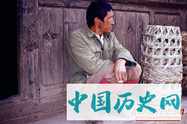 丽江老照片：成为世界文化遗产名城前 古朴的丽江