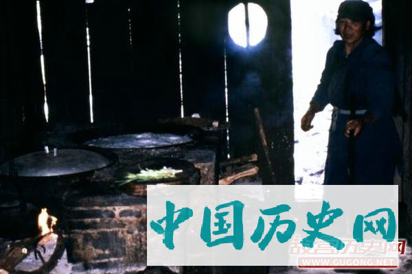 丽江老照片：成为世界文化遗产名城前 古朴的丽江