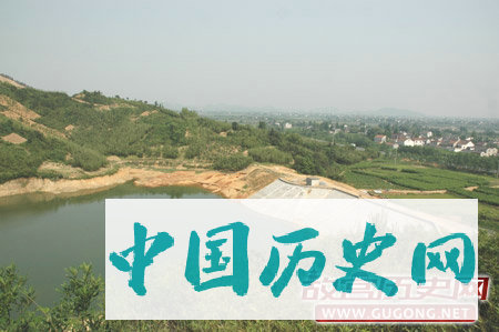 浙江东苕溪流域先秦时期原始瓷窑址群的特点