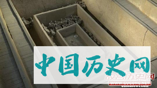 河南新郑郑国车马坑出土最大“房车”