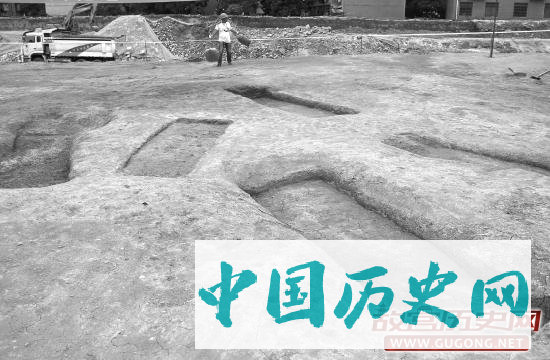 湖南长沙伍家岭发现100多座墓葬