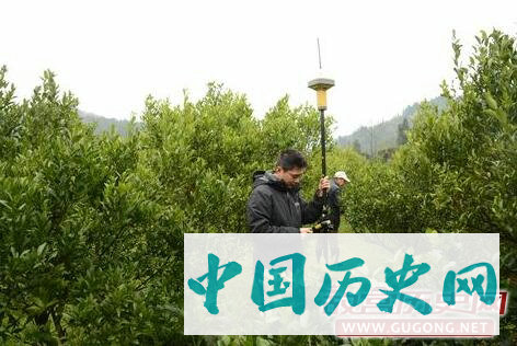 湖南保靖县四方城遗址与墓群进行调查勘探