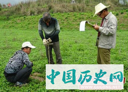 湖南保靖县四方城遗址与墓群调查勘探收获